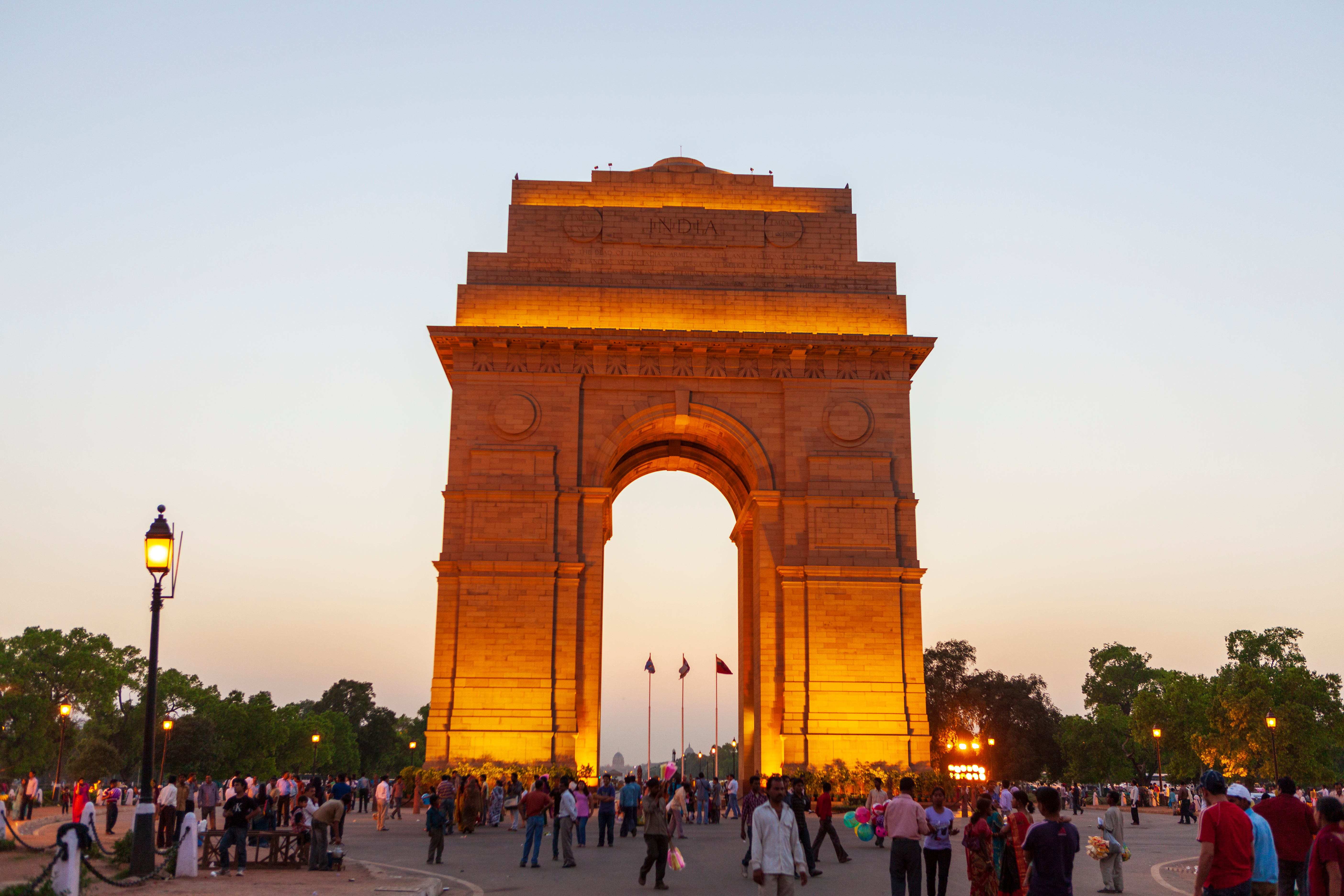 Gate Rajardhran Tour | Colours of Rajasthan | Exodus Adventure Travels | AIK