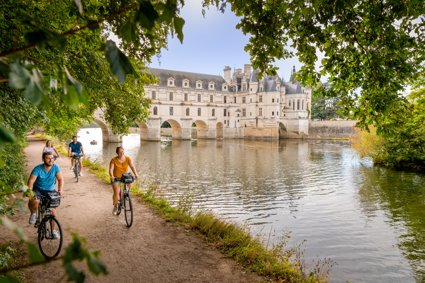 Cycling the Chateaux of the Loire - Upgraded Short