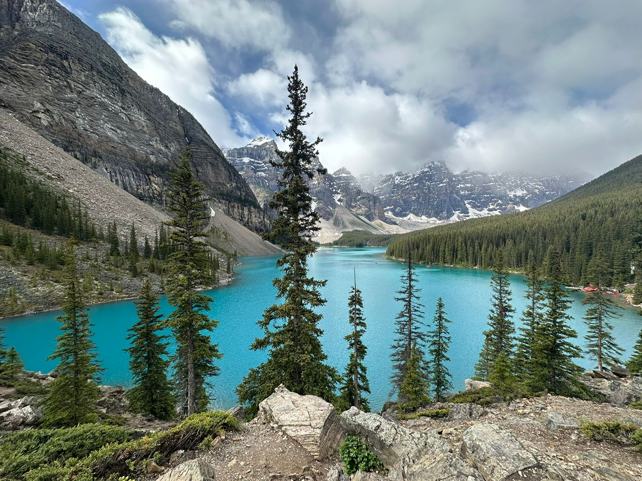 Discover the Canadian Rockies: Jasper to Banff