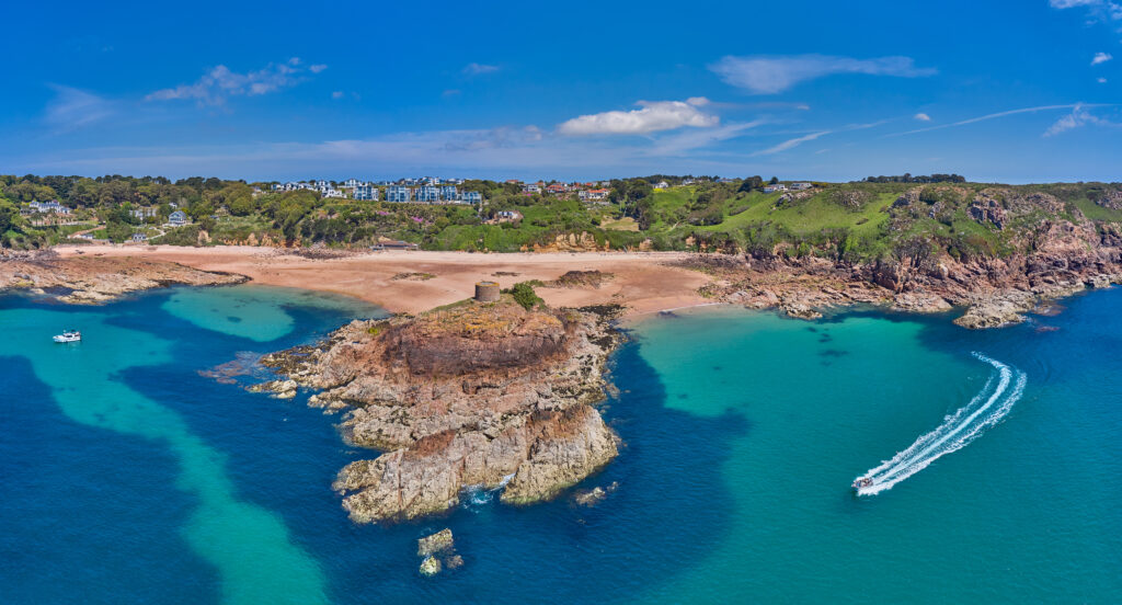Walking in Jersey, Guernsey and Sark
