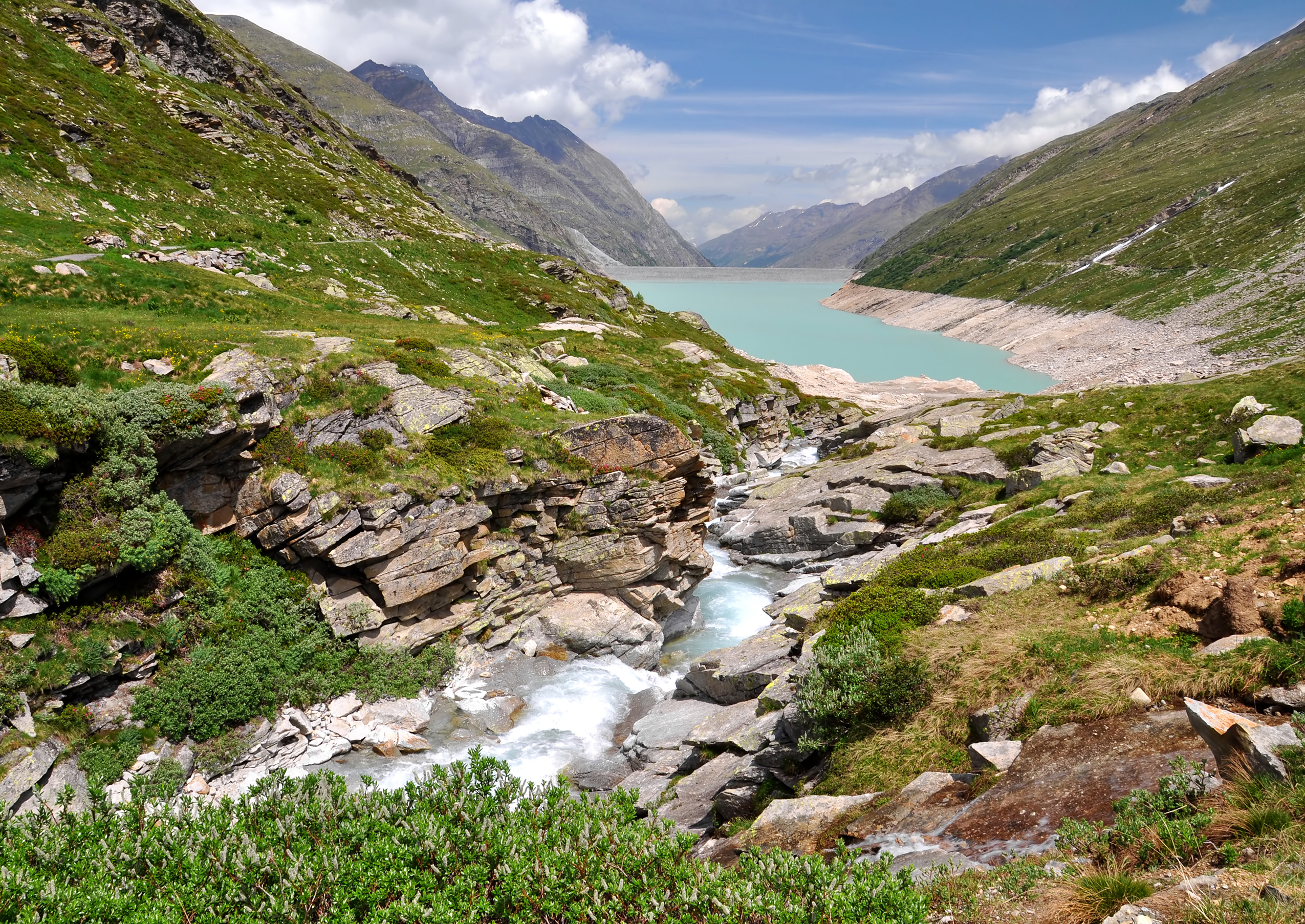 Walking the Valais Matterhorn Region - Premium